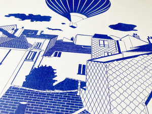 Voyage d'une montgolfière en pays ligérien - les toits